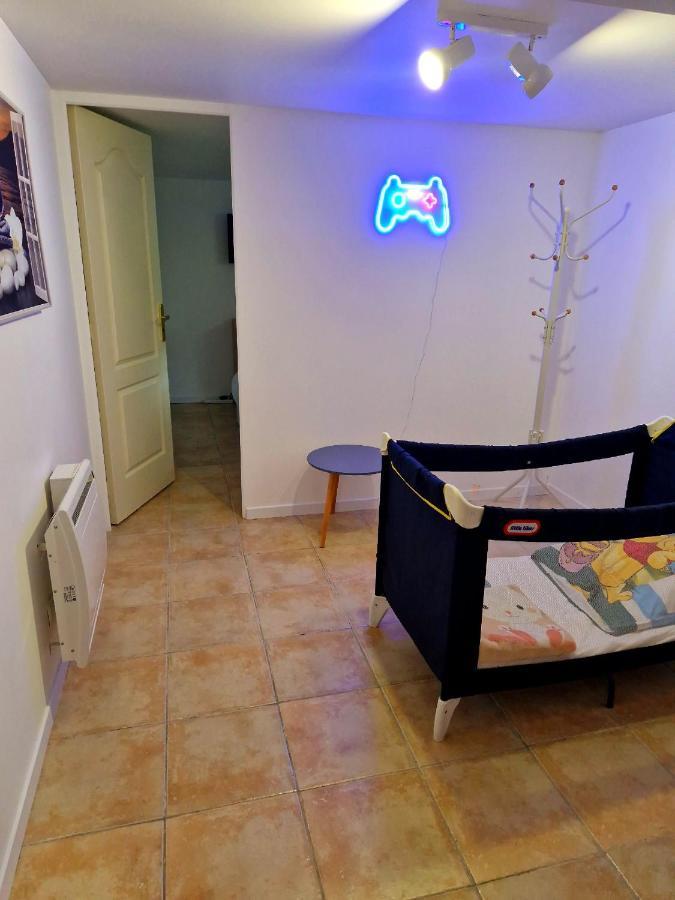 Le Capucin - Proche Centre Ville Troyes Esterno foto